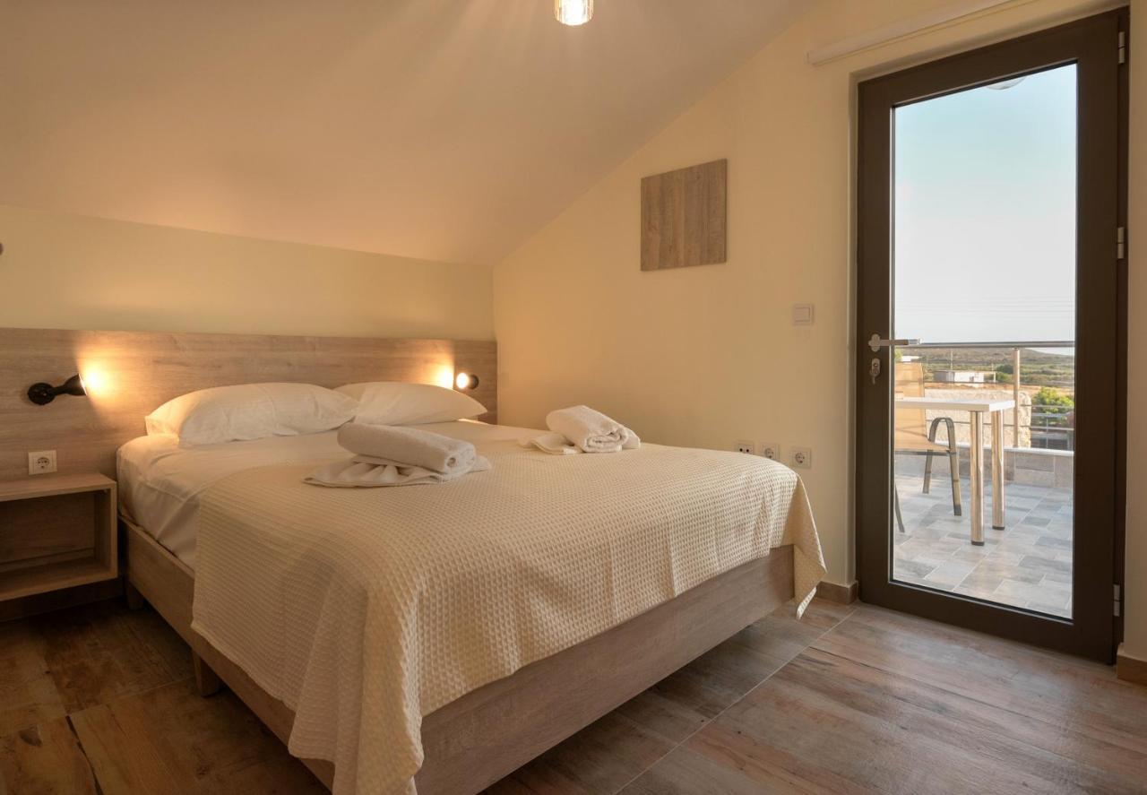 Pink Sand Villas Agios Pandeleimon  외부 사진
